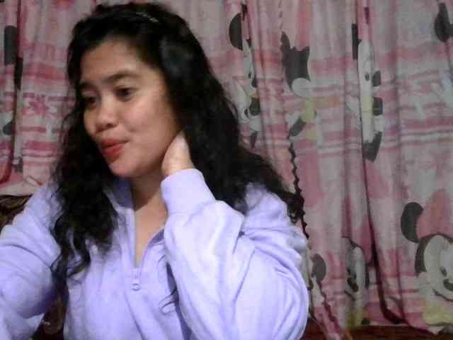 LovelyShaxxx3 webcam