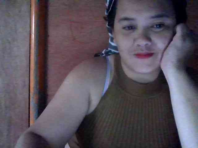 LovelyShaxxx3 webcam