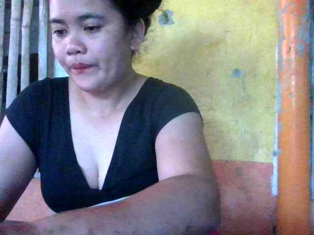 LovelyShaxxx3 webcam