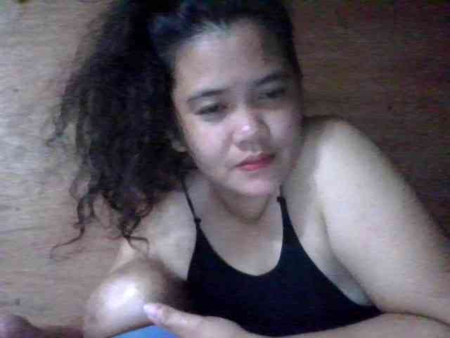 LovelyShaxxx3 webcam