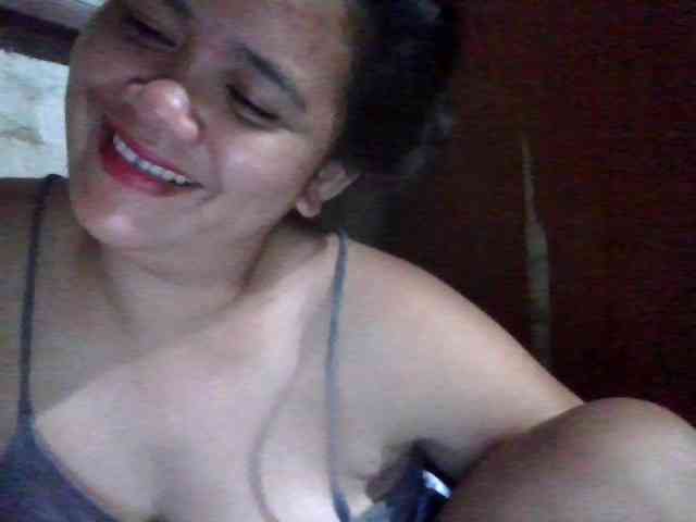 LovelyShaxxx3 webcam