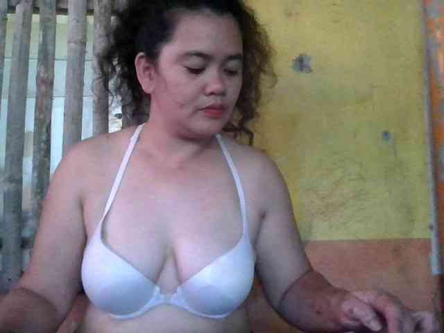 LovelyShaxxx3 webcam