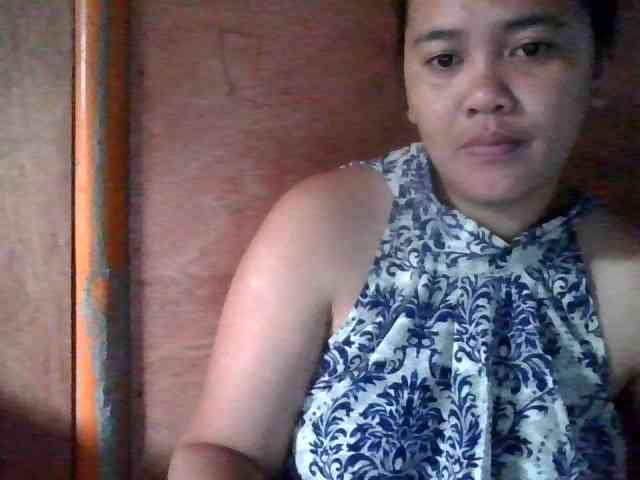 LovelyShaxxx3 webcam