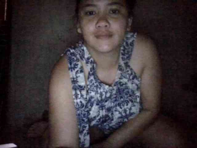 LovelyShaxxx3 webcam