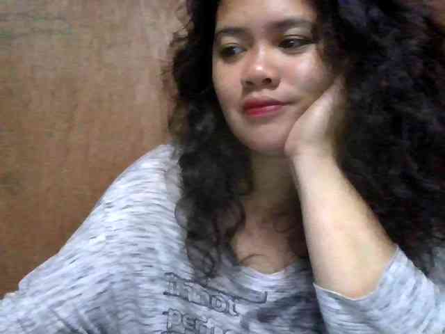 LovelyShaxxx3 webcam