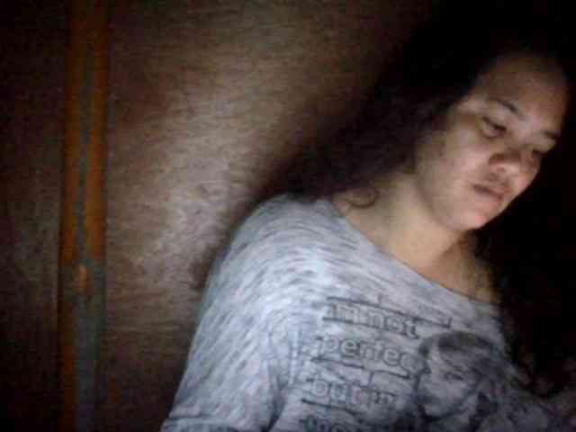 LovelyShaxxx3 webcam