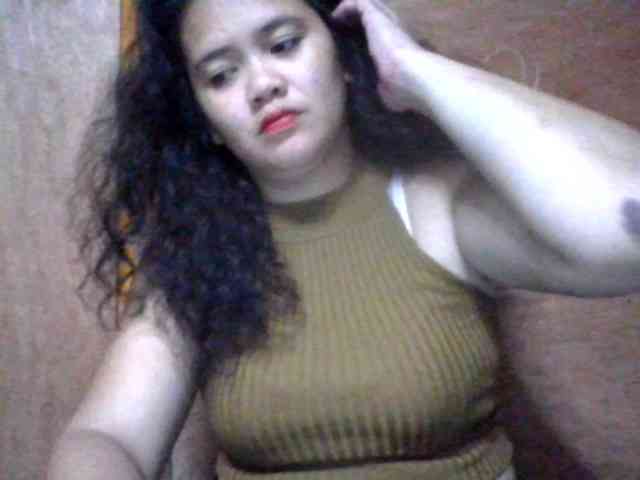 LovelyShaxxx3 webcam