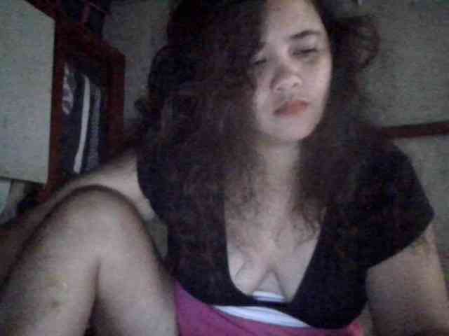 LovelyShaxxx3 webcam