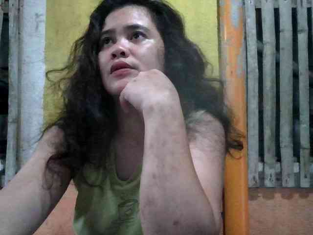 LovelyShaxxx3 webcam