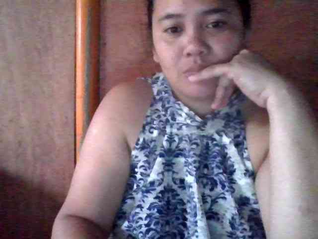 LovelyShaxxx3 webcam