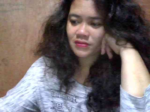 LovelyShaxxx3 webcam