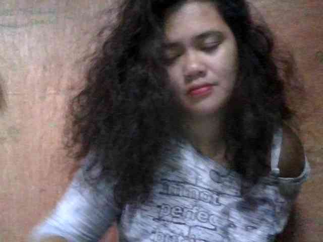 LovelyShaxxx3 webcam