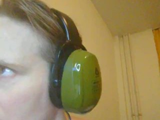 Magretta_Dering Porn Show