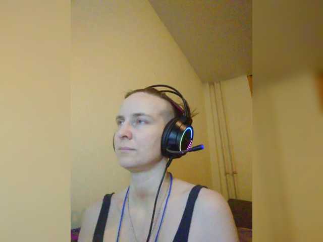 MagrettaXX's BongaCams show and profile