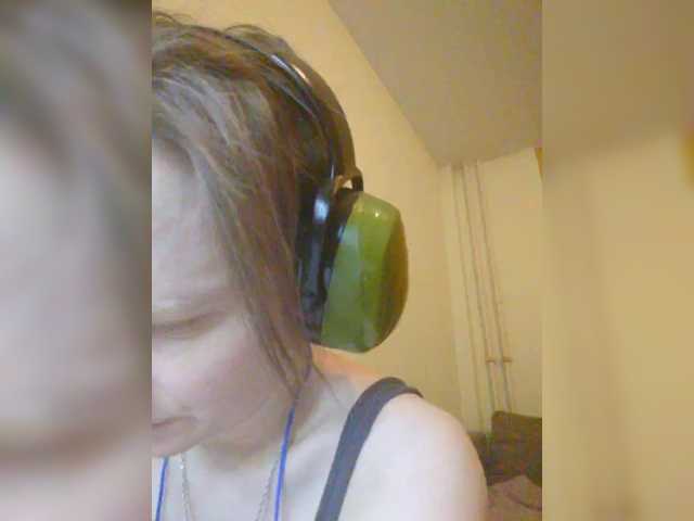 MagrettaXX's BongaCams show and profile