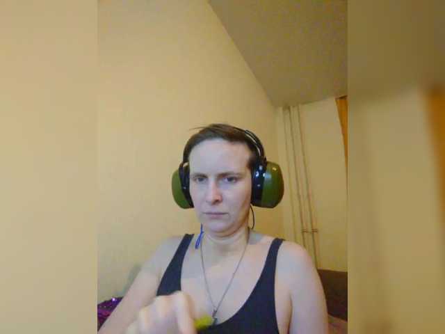 MagrettaXX's BongaCams show and profile