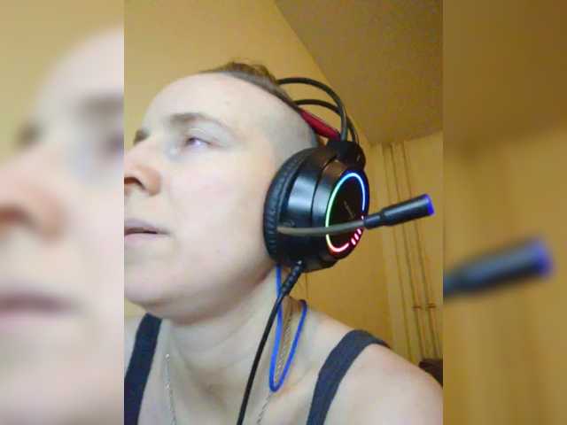 MagrettaXX's BongaCams show and profile