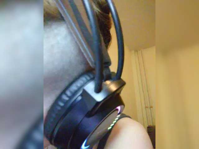 MagrettaXX's BongaCams show and profile