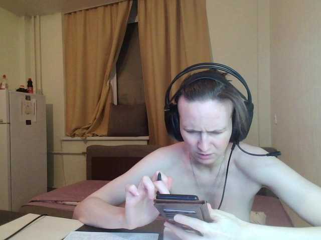 MagrettaXX's BongaCams show and profile