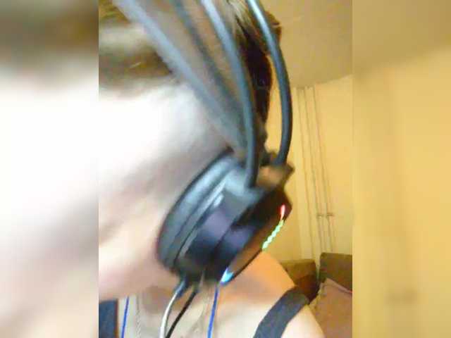 MagrettaXX's BongaCams show and profile