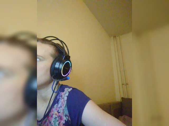 MagrettaXX's BongaCams show and profile