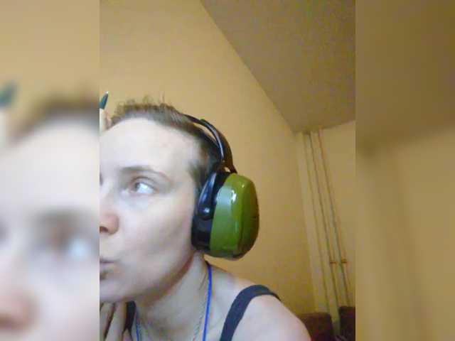 MagrettaXX's BongaCams show and profile
