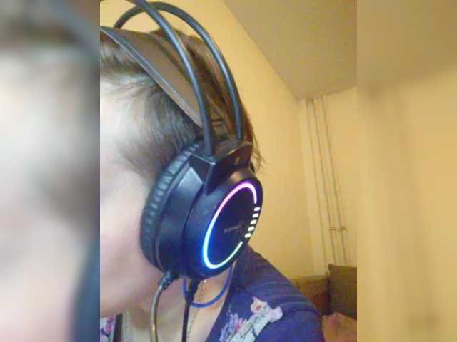 MagrettaXX's BongaCams show and profile