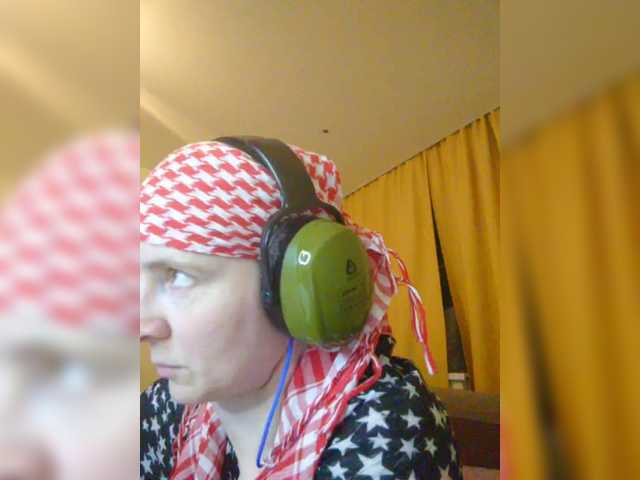 MagrettaXX's BongaCams show and profile