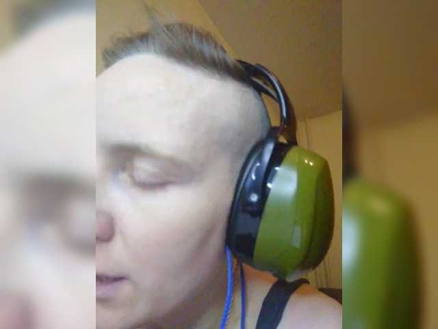 MagrettaXX's BongaCams show and profile