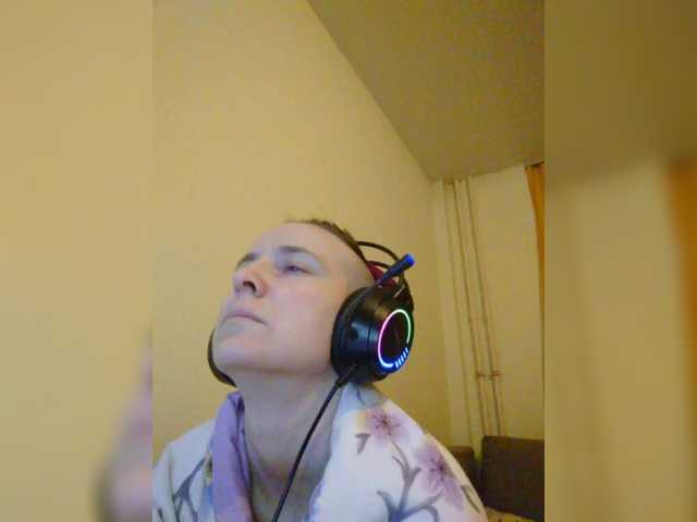 MagrettaXX's BongaCams show and profile