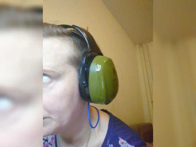 MagrettaXX's BongaCams show and profile