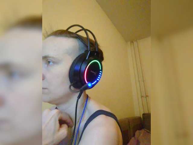 MagrettaXX's BongaCams show and profile