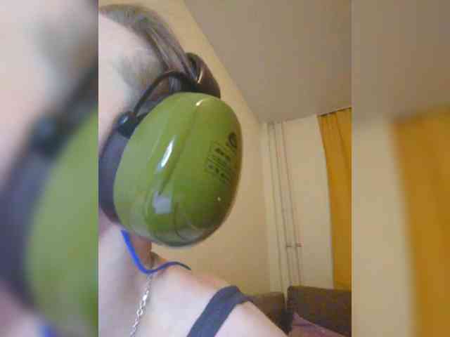 Magretta_Dering webcam