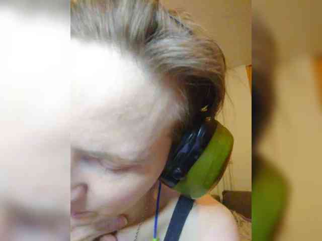 Magretta_Dering webcam