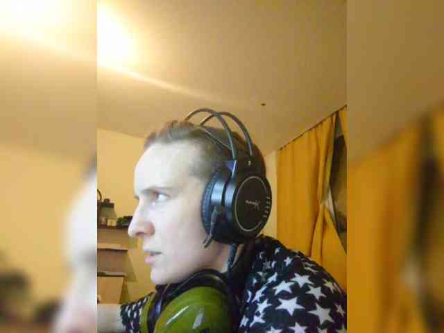 Magretta_Dering webcam