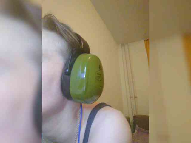 Magretta_Dering webcam