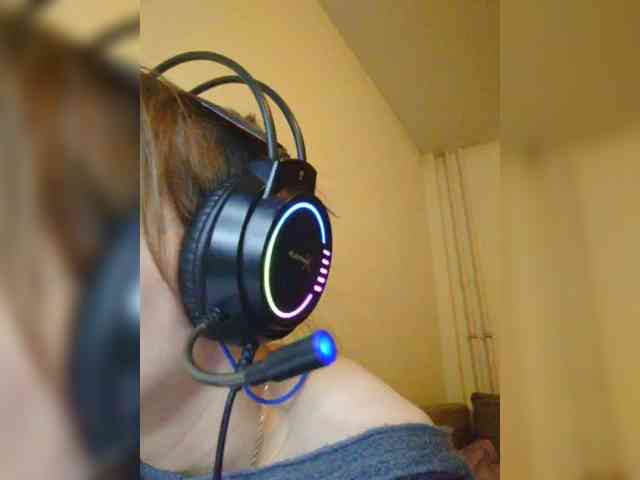 MagrettaXX Live Webcam on BongaCams