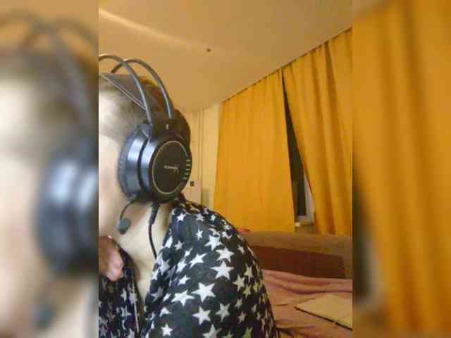 Magretta_Dering webcam