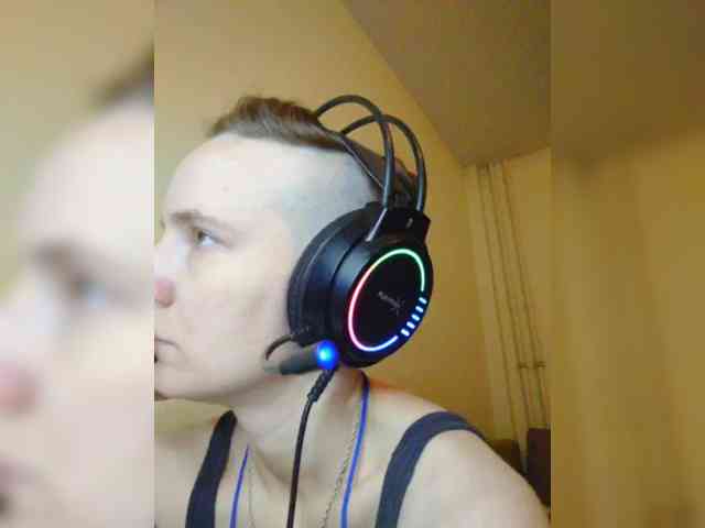 Magretta_Dering webcam