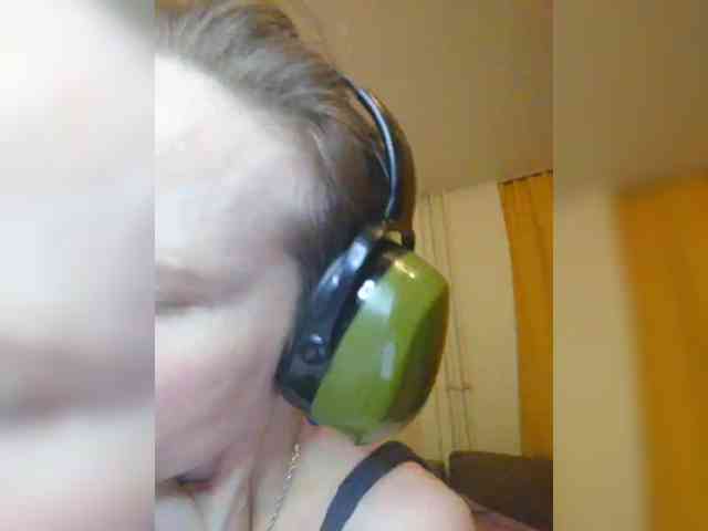 Magretta_Dering webcam