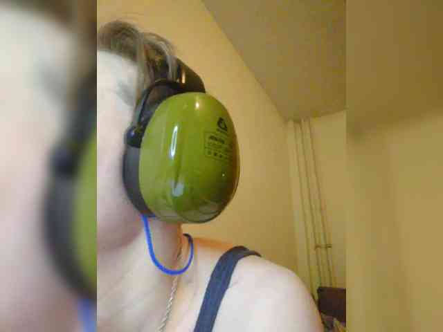 Magretta_Dering webcam