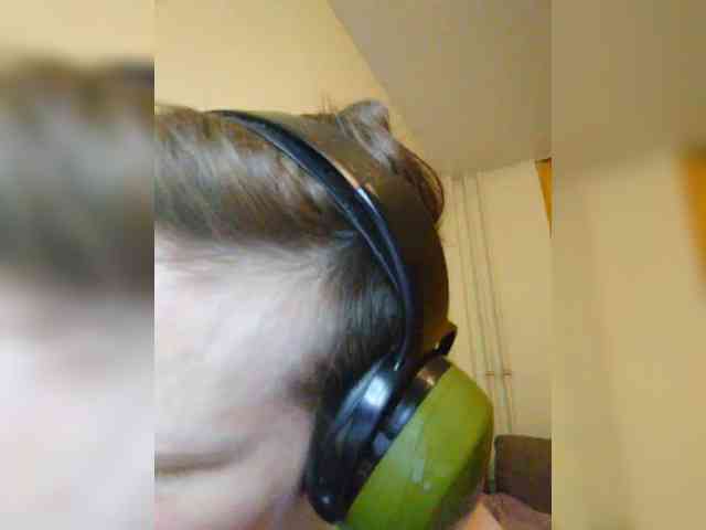 Magretta_Dering webcam