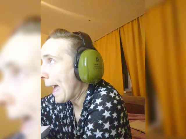 Magretta_Dering webcam