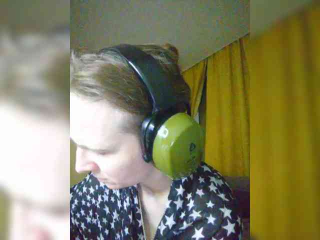 Magretta_Dering webcam