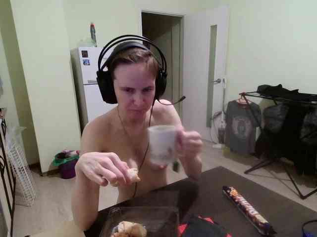 Magretta_Dering webcam