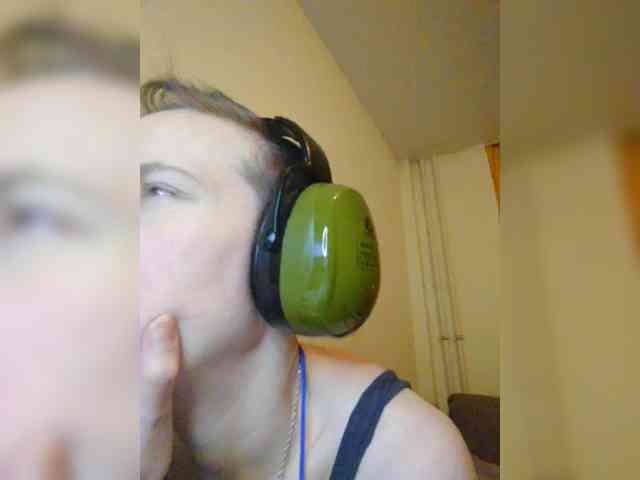 Magretta_Dering webcam