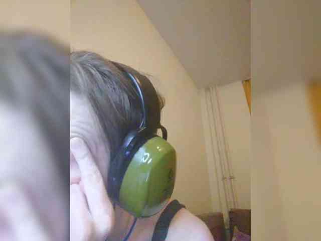 Magretta_Dering webcam