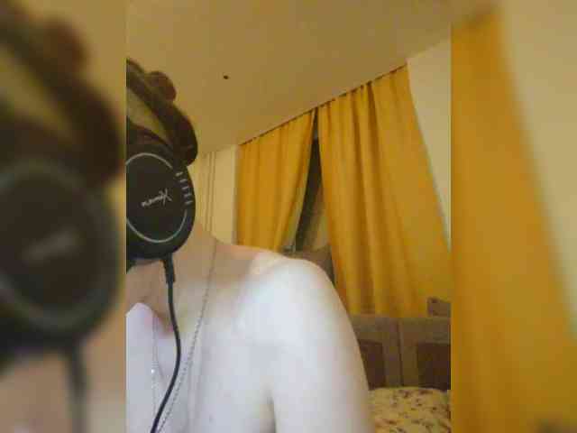 Magretta_Dering webcam