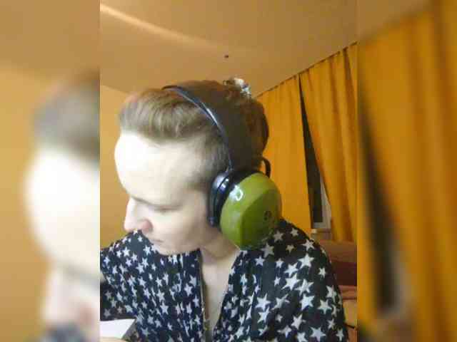 Magretta_Dering webcam