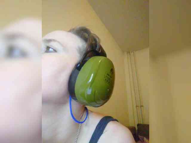 Magretta_Dering webcam